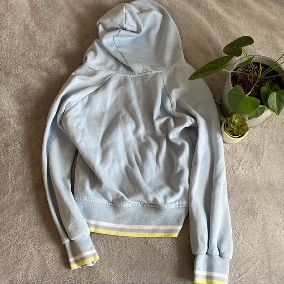 Vintage Y2K Reebok hoodie baby blue size S - Picture 4 of 11